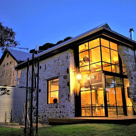 Bed and Breakfast The Old Chaff Mill Organic Vineyard Retreat Sellicks Hill Esterno foto