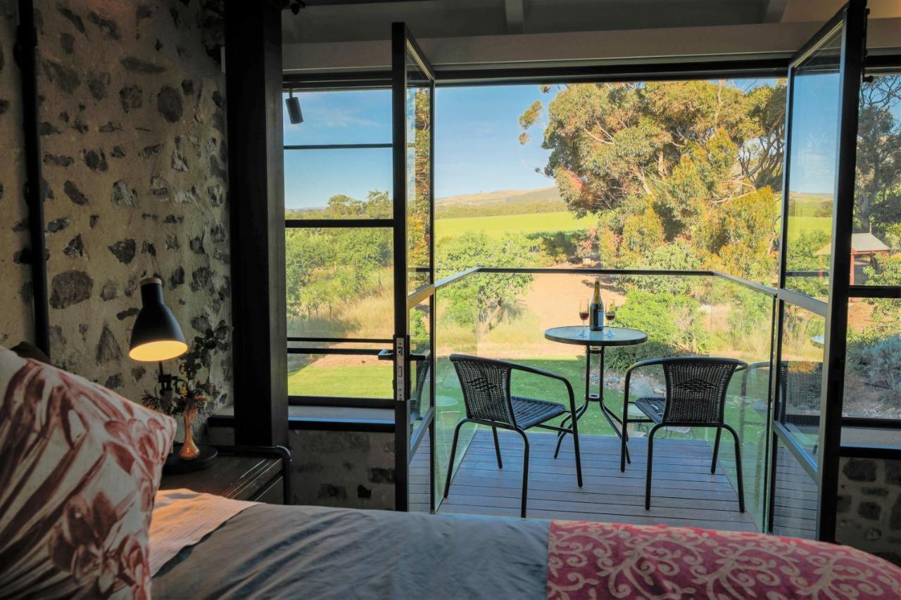 Bed and Breakfast The Old Chaff Mill Organic Vineyard Retreat Sellicks Hill Esterno foto