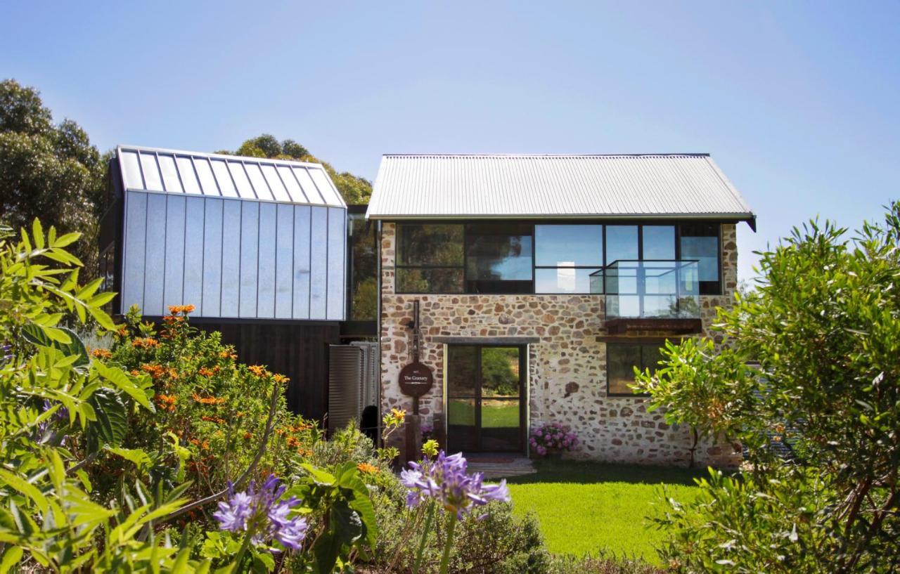 Bed and Breakfast The Old Chaff Mill Organic Vineyard Retreat Sellicks Hill Esterno foto